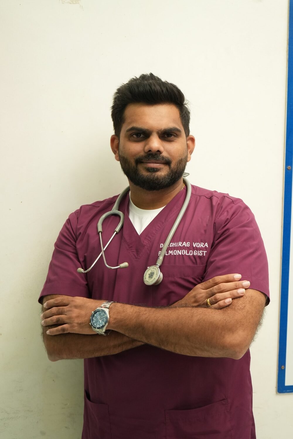 Dr. Chirag Vora, Interventional Pulmonologist at Apulaki Hospital